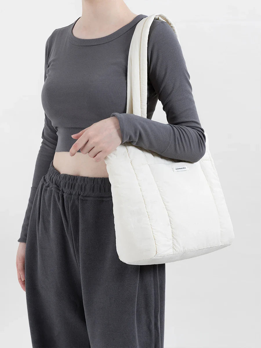 Eloá Medium Puffer Bag